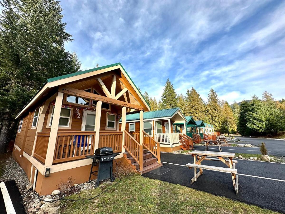 Packwood Lodge & Cabins Exterior photo
